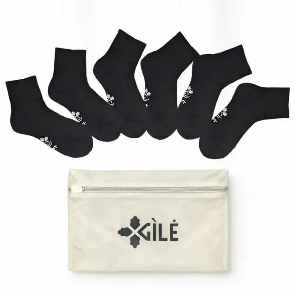 juodos šilkinės kojinės